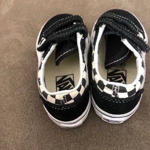 Lightly used checkered vans size 5 toddler